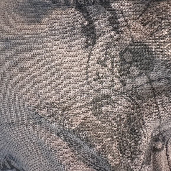 Affliction Mens vintage long sleeve T-shirt gray with black stitch skull Y2K - Picture 4 of 6